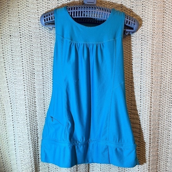 Athleta Tank Top - Picture 1 of 3